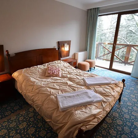 ホテル Europa - Gornicza Strzecha シクラルスカ・ポレンバ