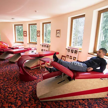 ホテル Europa - Gornicza Strzecha シクラルスカ・ポレンバ